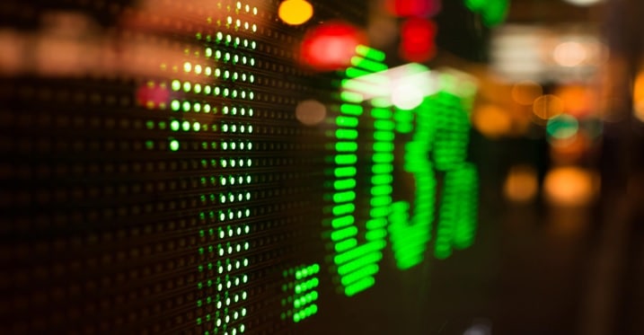 Handel z dźwignią finansową – jakie są jego zalety i wady?