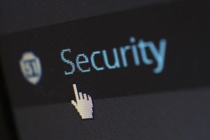 zdjęcie ekranu z napisem "security"