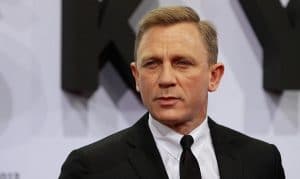 Daniel Craig